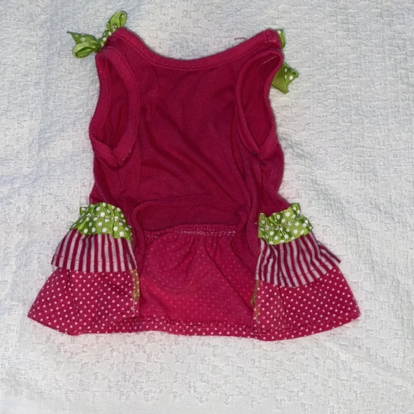 Pink - Picture 2 of 4